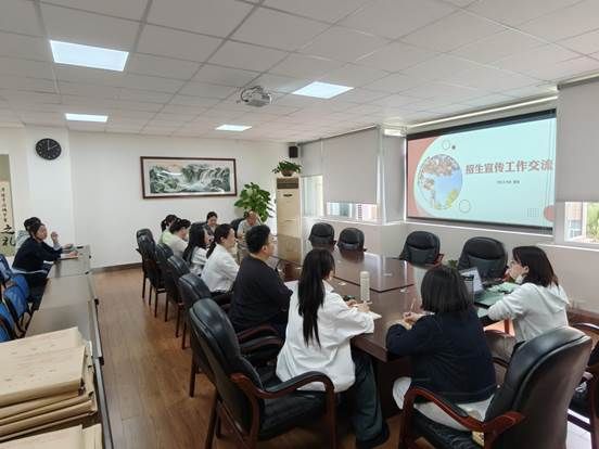 4b634fc8c63385d40a305876dfb0814